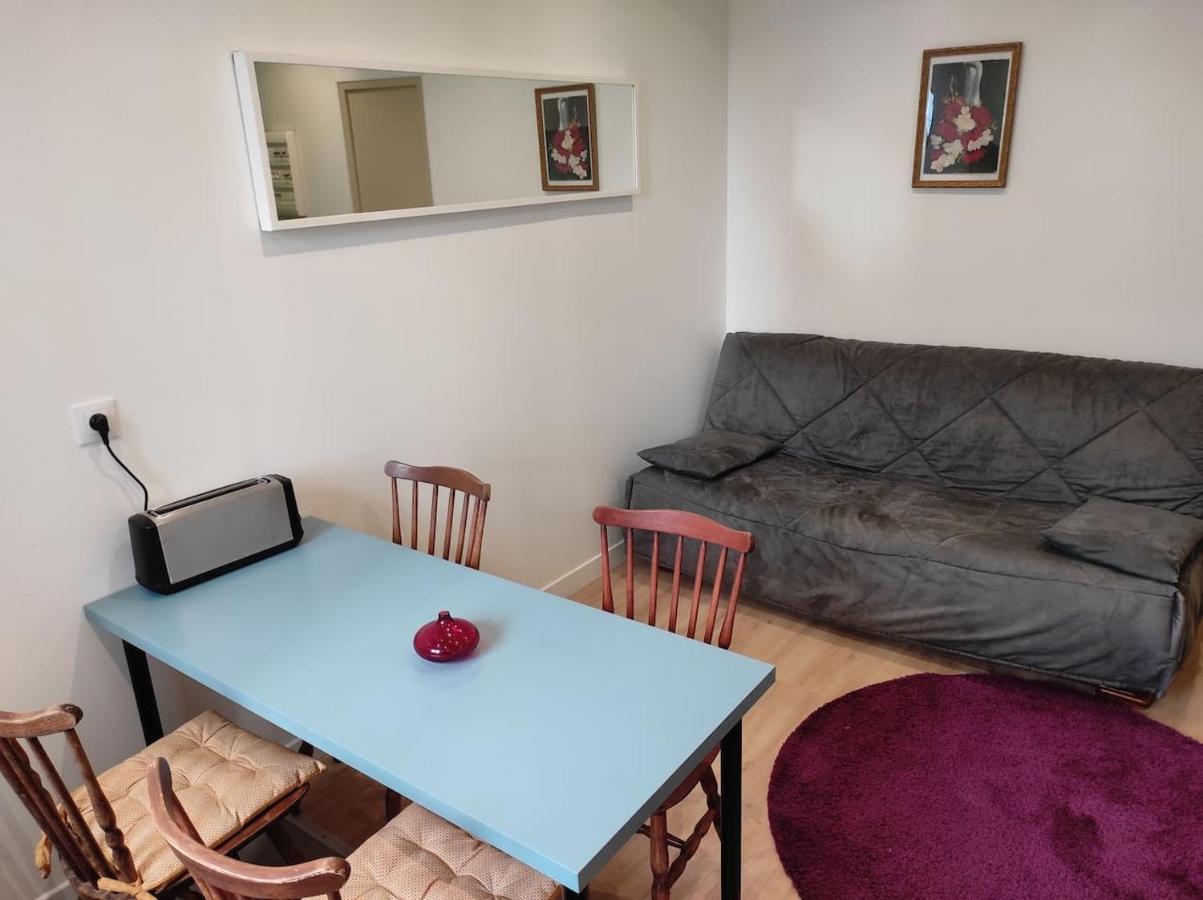 Paris Appartment 30 M2 Paris 2 Beds Subway Station 13 And 14 And 4 Saint-Ouen  Exterior photo